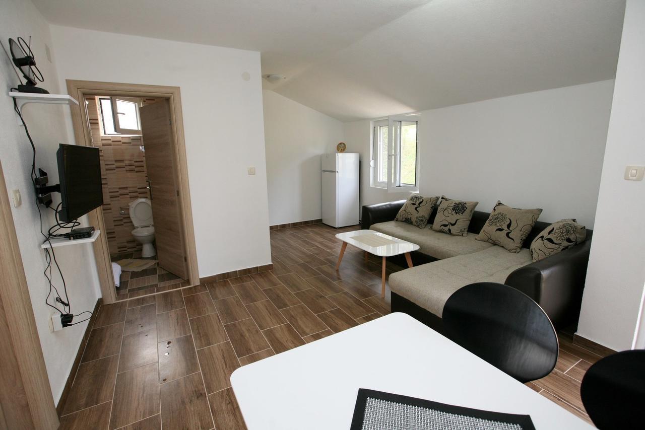 Ruza Apartments Kotor Exterior photo