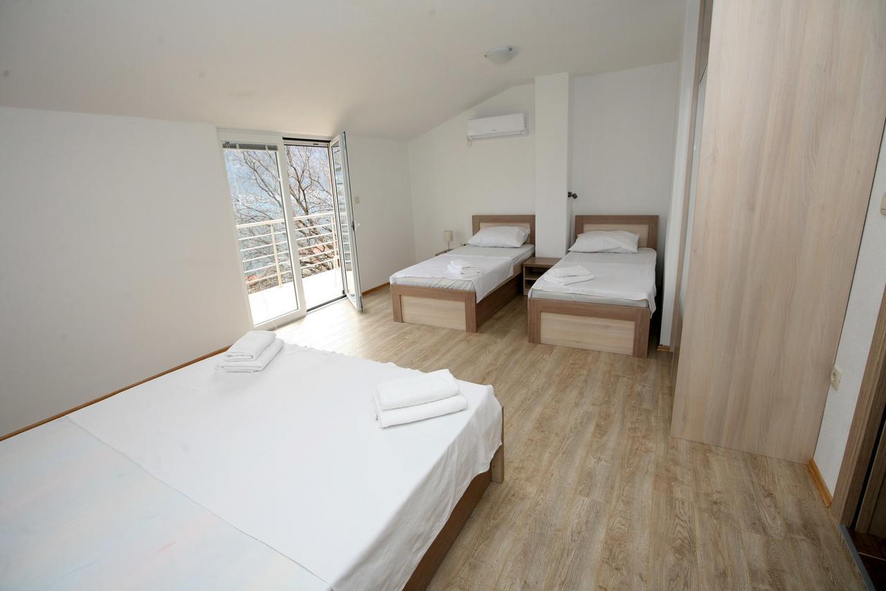 Ruza Apartments Kotor Exterior photo