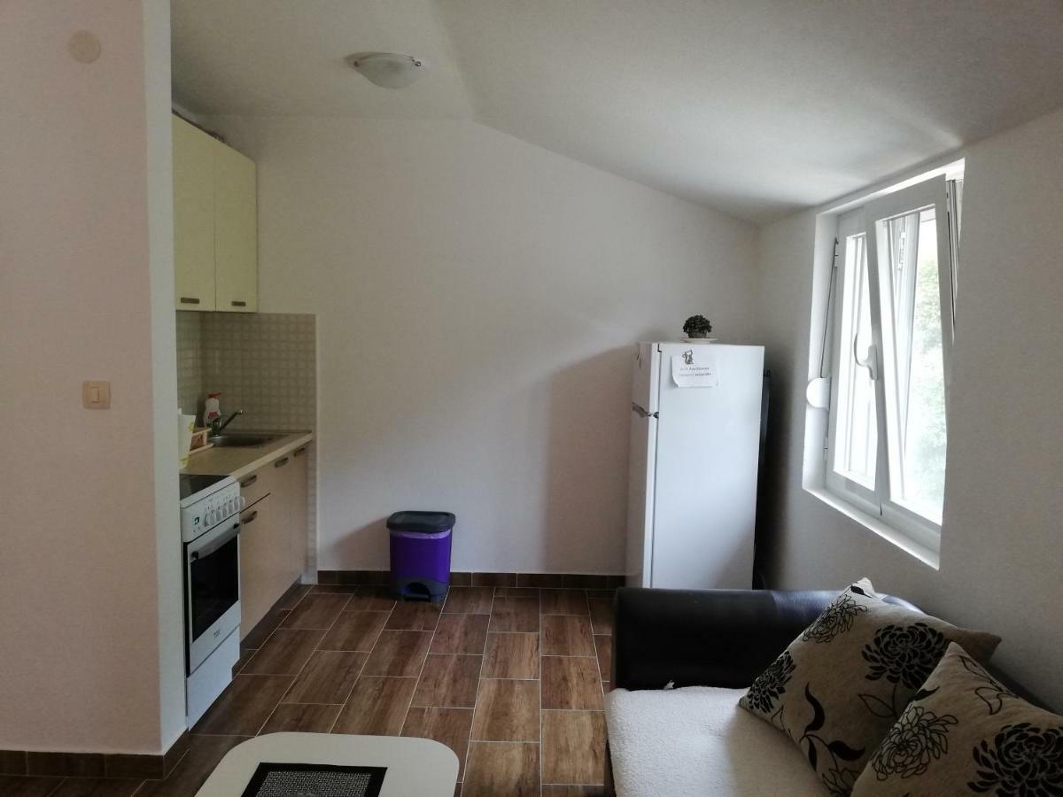 Ruza Apartments Kotor Exterior photo