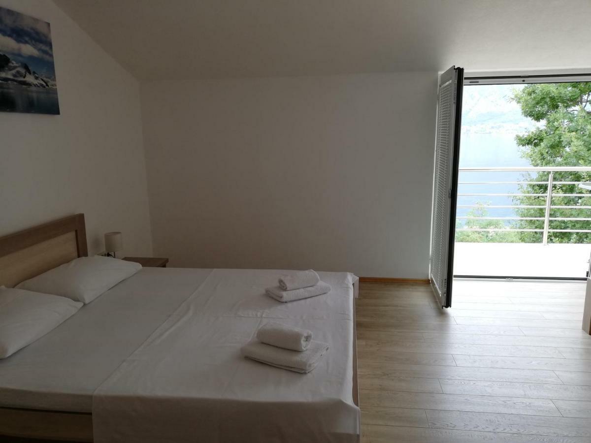 Ruza Apartments Kotor Exterior photo